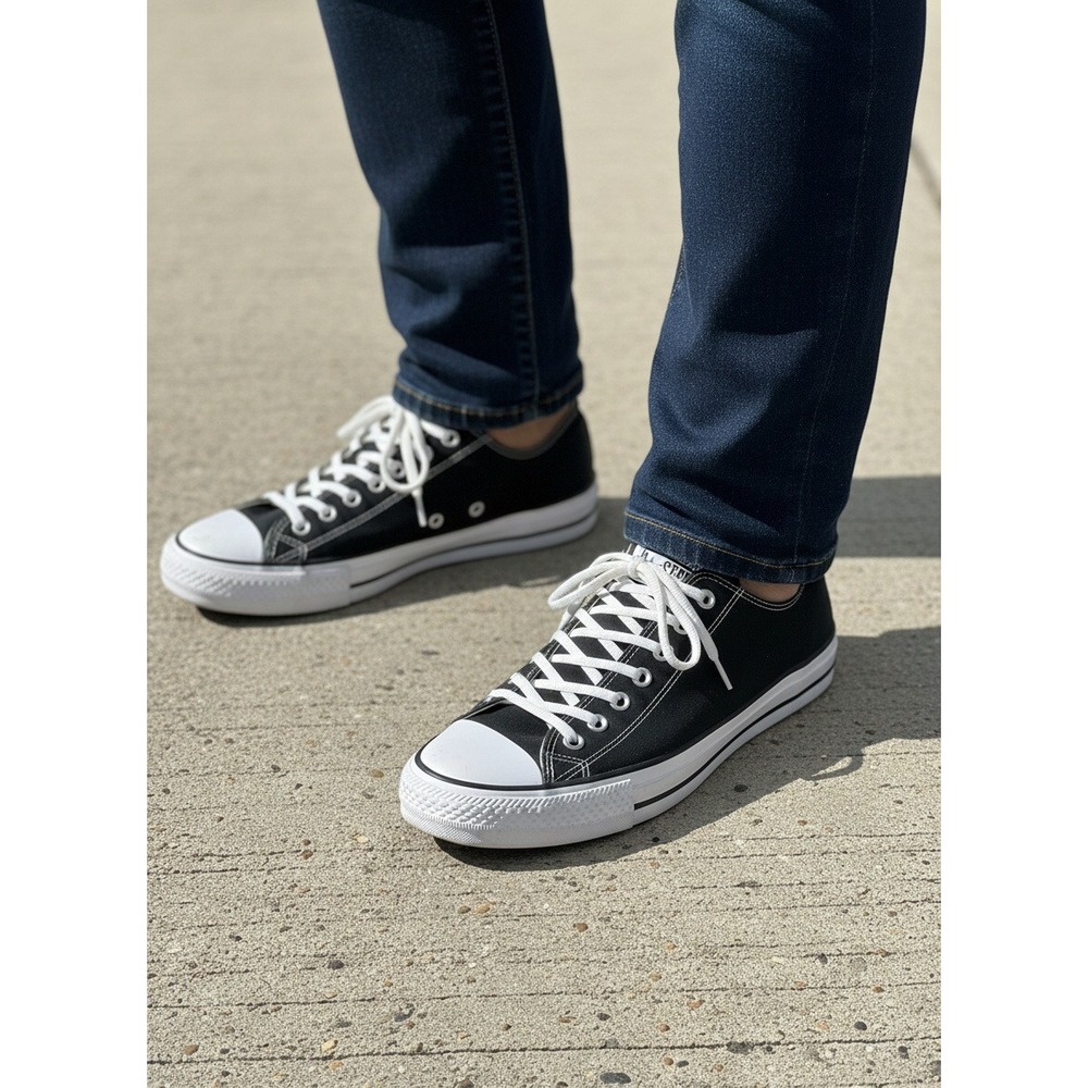 Converse Chuck Taylor All Star Low Top Black White Mens 12 Womens 14